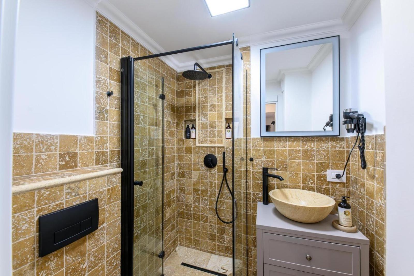 Five Stars Apartment Timişoara Buitenkant foto